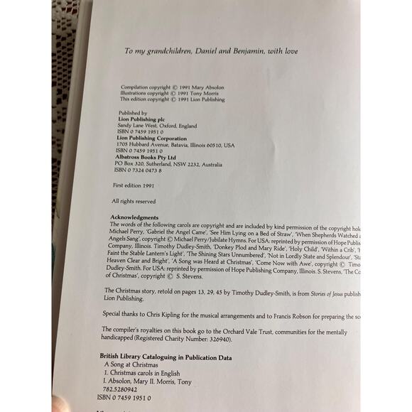 1991 A Song at Christmas by Mary Absolon – Vintage Christmas Story & Carol Book - Picture 3 of 8